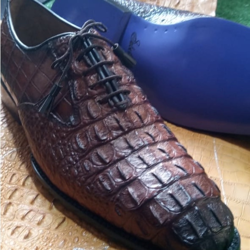 Handcrafted shoes - Picture 8 of 11